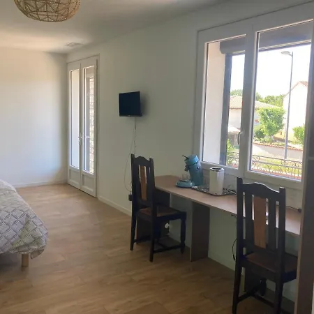 Hotel Pascal Mas Bories # Piscine # Clim # Wifi #10 Personnes Albi